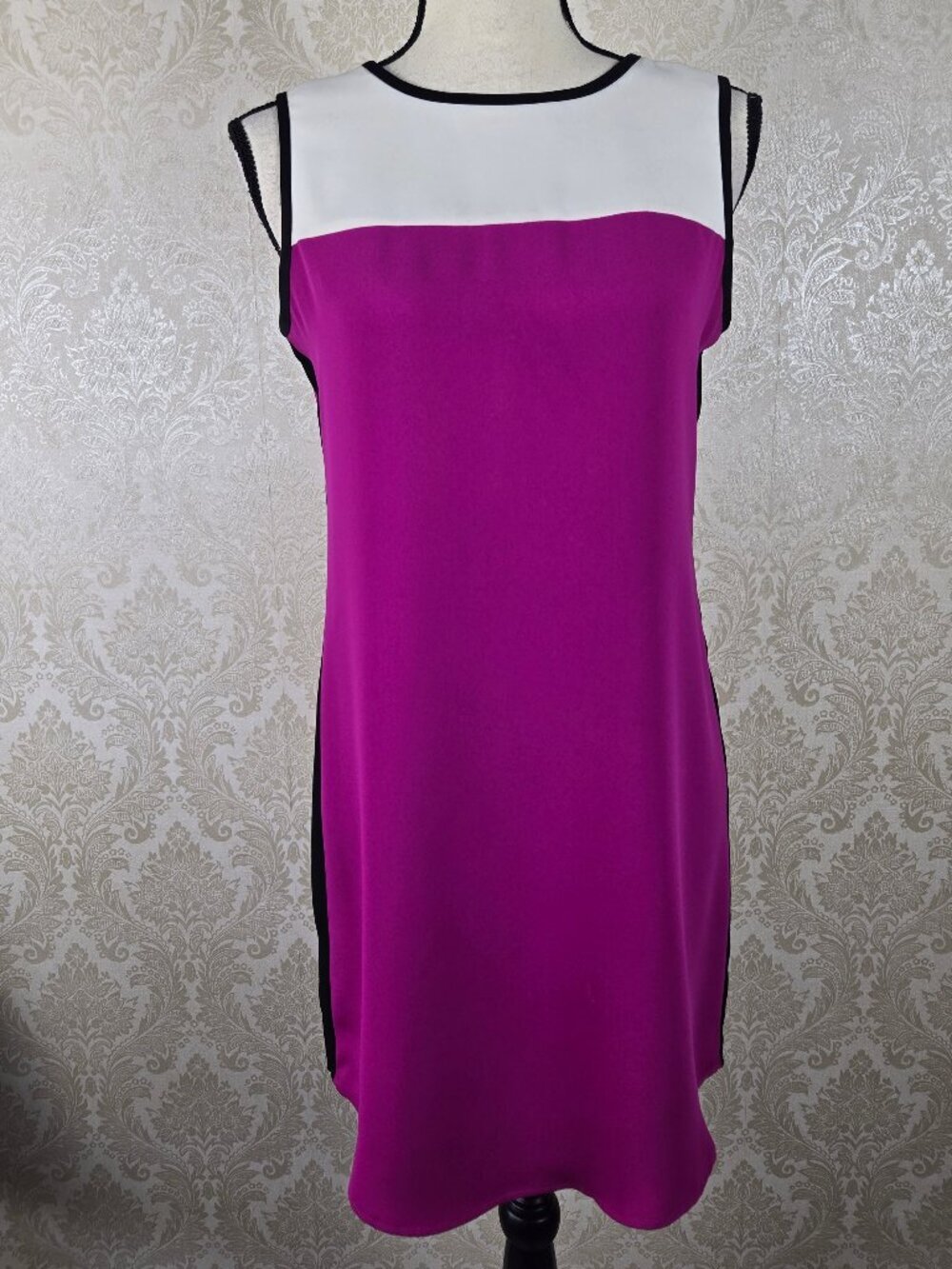 Calvin Klein Size 4 Colorblocked Shift Dress Fuchsia Black Off White Sleeveless